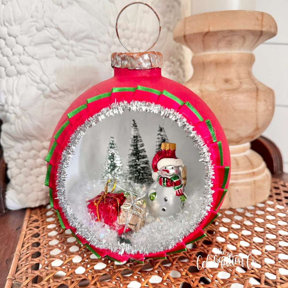 Paper Mache Peek Hole Ornament - 6"